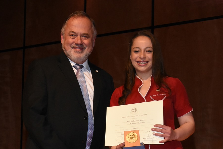 2018 11 27 titulacion obstetricia 2018