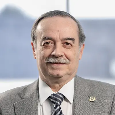 Dr. Víctor Caire Villarroel Vicedecano